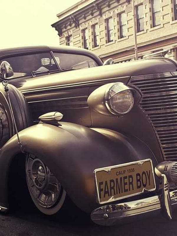 Minimalist Chrono Watch